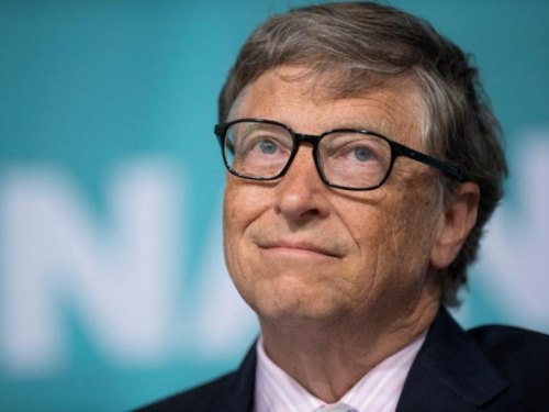 Bill Gates: “Zastrašuje što tehnologija maloj grupi ljudi daje veliku moć”