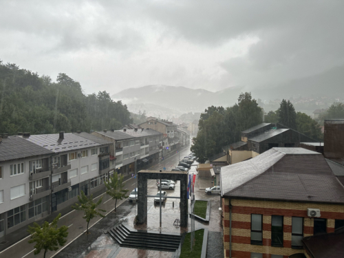 Danas sunčano, a sutra opet kiša