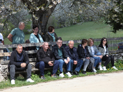 FOTO: Druženje Rumbočana i sv. misa na Zahumu