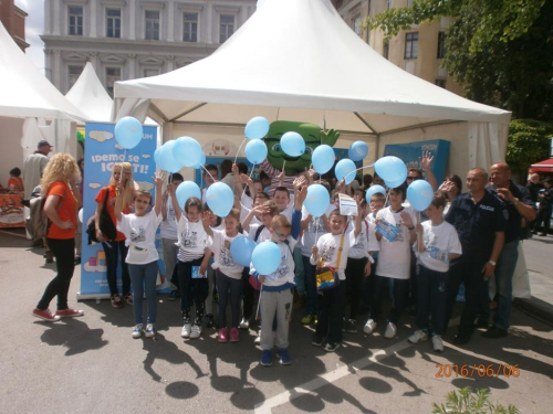 Učenici OŠ ¨Ivan Mažuranić¨ Gračac na 13. Kid´s festivalu