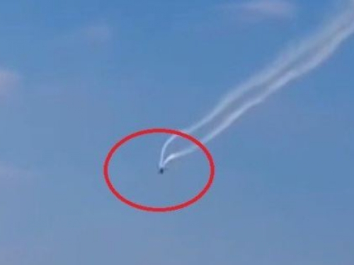 VIDEO: Sudarila se dva aviona, pilot poginuo