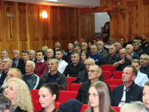 Šćit: Tihomir Dujmović na tribini o hrvatskim povijesnim istinama