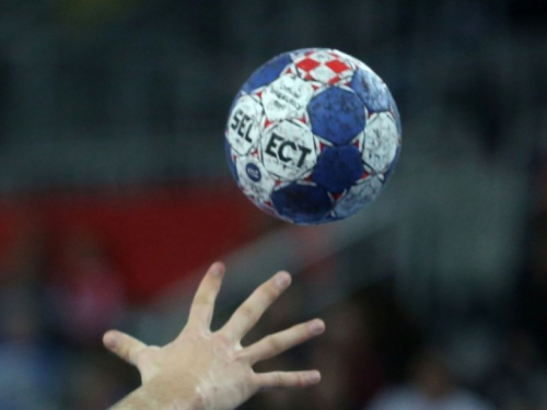 Slovenija ostala u igri za polufinale Europskog rukometnog prvenstva