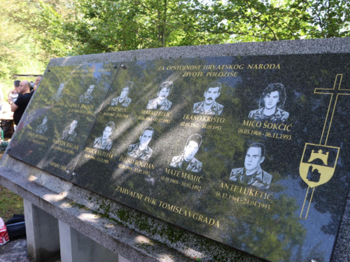 FOTO: Na Pomenu obilježena 31. obljetnica stradanja hrvatskih branitelja