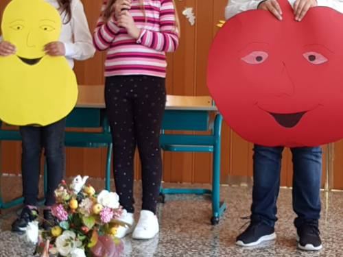 FOTO: Dani kruha u OŠ Ivana Mažuranića Gračac