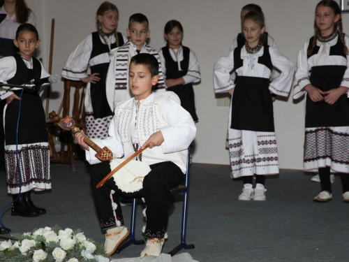 FOTO: Svečano obilježen dan OŠ fra Jeronima Vladića Ripci