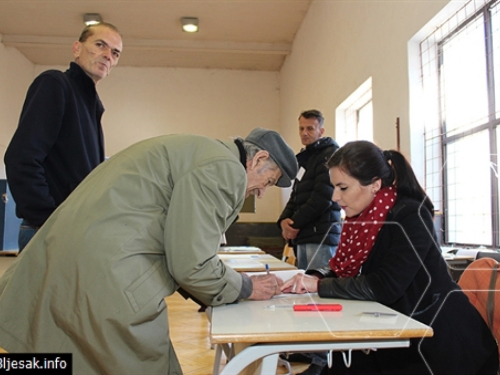 Stolac: HDZ-u BiH 49, Inicijativi za Stolac 40 posto glasova