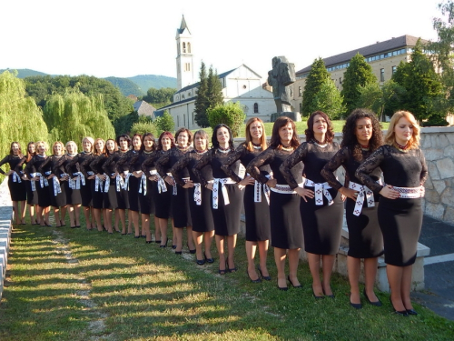 VIDEO: Poslušajte novu pjesmu etno skupine ''Čuvarice''