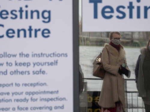 Još jedan novi soj koronavirusa otkriven u Britaniji, ministar zdravstva: ‘Ovo nas jako brine‘