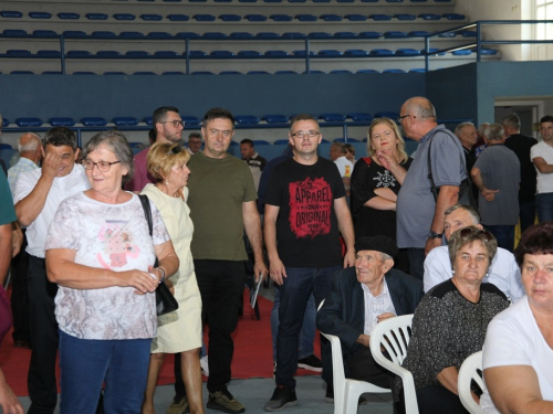 FOTO: Otvoren 16. sajam ''Dani šljive Prozor - Rama 2023.''