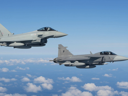 Britanski Typhooni i švedski Gripeni, krilom uz krilo u obrani istočne NATO granice