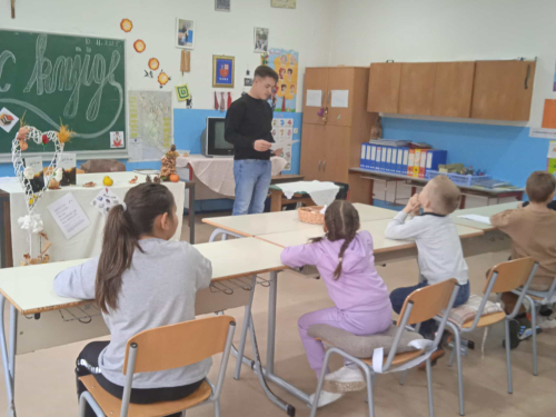 U OŠ Veselka Tenžere na Uzdolu obilježen Mjesec hrvatske knjige