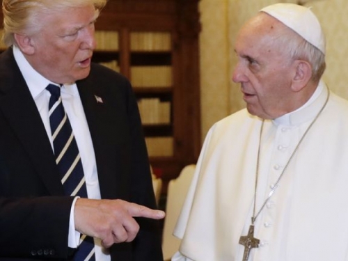Papa Franjo i Donald Trump imaju po 40 milijuna pratitelja na Twitteru