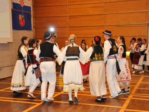 FOTO: 8. susret iseljenih župljana župe Uzdol u Innsbrucku