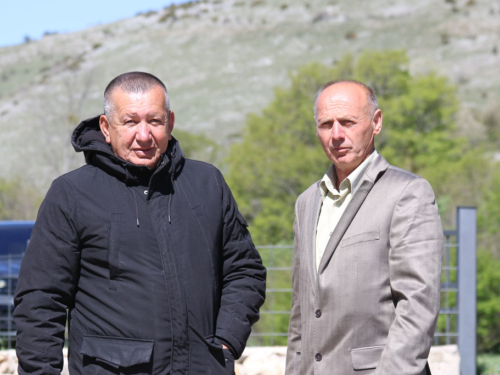 FOTO: Druženje Rumbočana i sv. misa na Zahumu
