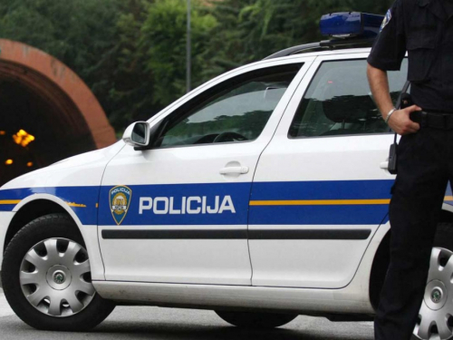 Četiri osobe poginule: Teška prometna nesreća kod Sinja