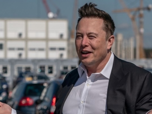 Elon Musk prodao dionice Tesle za gotovo 4 milijarde dolara
