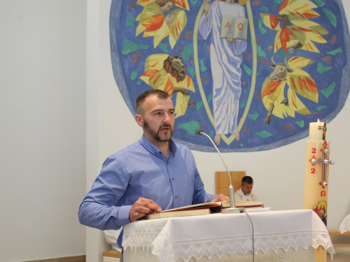 FOTO: Prva pričest u župi Rumboci