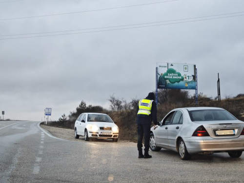 Tomislavgrad: U prometnoj nesreći smrtno stradala jedna osoba