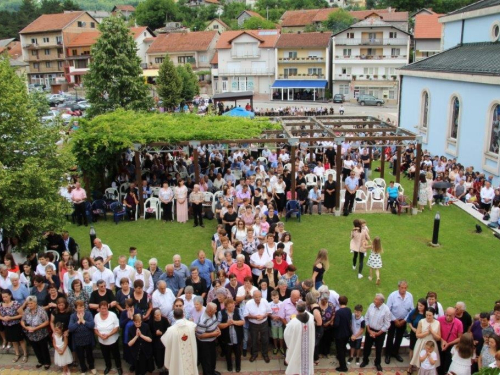 FOTO: Vanjska proslava patrona župe Prozor