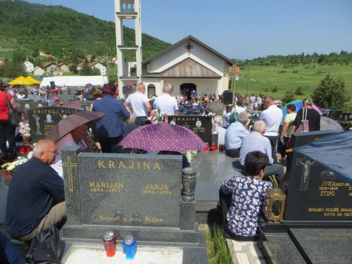 FOTO: Proslava sv. Ante na Pidrišu