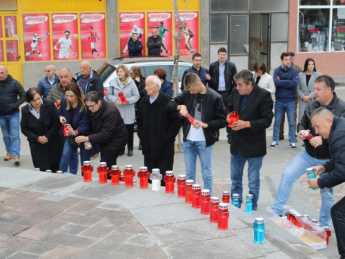 FOTO: Povodom Svih svetih u Prozoru zapaljene svijeće za poginule i preminule branitelje