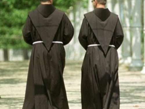 U samostanu zaražena četiri fratra, traže se svi koji su se kod njih ispovijedali