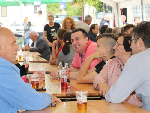 FOTO/VIDEO: Prvi susret iseljenih Uzdoljana i Dan 3. bojne brigade Rama i branitelja Uzdola