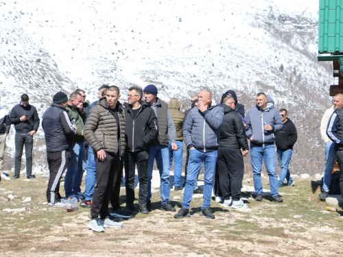 Mirno okupljanje na Zahumu: Ramci poručili – ''Ne damo svoje!''