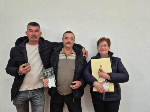 FOTO: Turnir na Orašcu - najtvrđe jaje imala Milka Nović