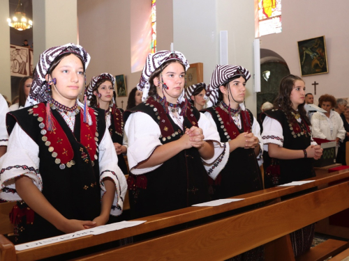 FOTO: Krizma u župi Rama-Šćit
