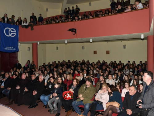 FOTO/VIDEO: Marko Bošnjak održao koncert zahvale u Prozoru