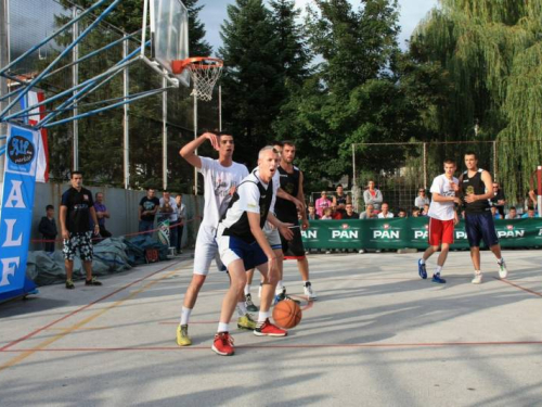 FOTO: Završen turnir "Streetball Rama 2014."