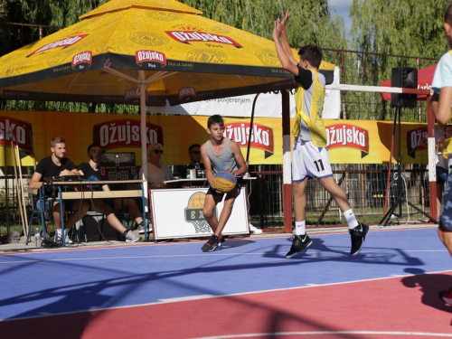 ''Caffe In Domić'' pobjednik Streetball Rama 2020. za juniore