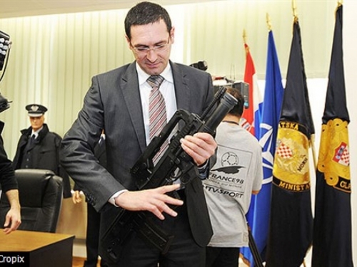 Kotromanović: SAD su najveći uvoznik hrvatskog oružja, sve je po zakonu