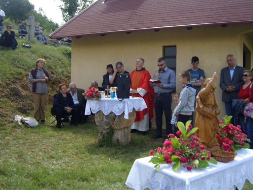 FOTO: Proslava sv. Petra i Pavla na Vrdolu u župi Uzdol