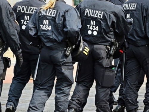 U Njemačkoj uhićena tri kineska špijuna