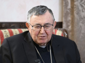 Kardinal Puljić: Glas moći nadjačava mirotvorce, čovjek sve ugroženiji