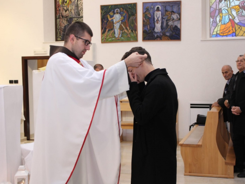 FOTO: Obred primanja i obećanja u Frami župe Gračac