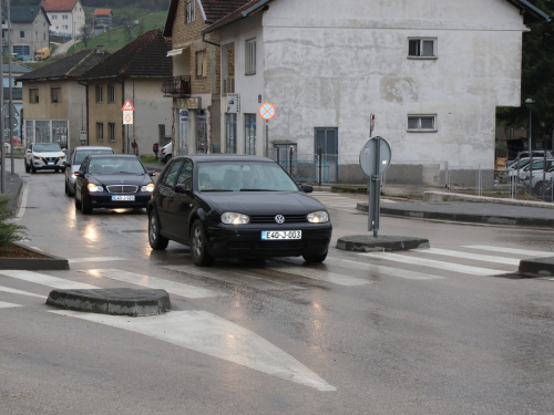 FOTO: Prosvjedna vožnja građana Prozora - Rame