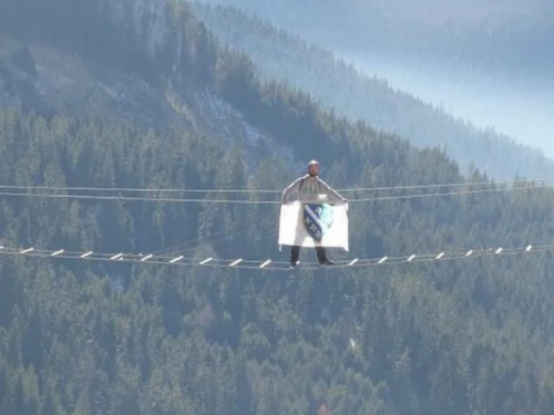 Direktor Turističke zajednice Jahorina podnio kaznenu prijavu zbog isticanja zastave RBiH