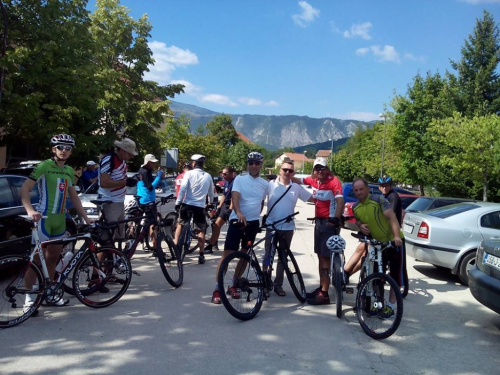 FOTO: I biciklisti iz Rame krenuli na hodočašće u Sinj