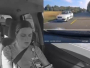 Video: Vozačica ni u trenutku nesreće ne ispušta mobitel iz ruke