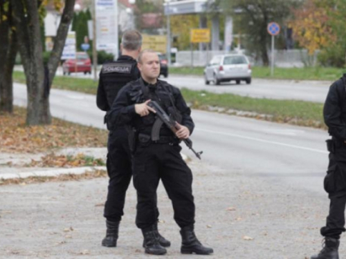 Uhićena jedna osoba koja se dovodi u vezu s ubojstvom sarajevskih policajaca