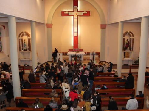 FOTO: Sv. Nikola posjetio župu Prozor