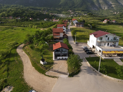VIDEO/FOTO: Vikendica Bošnjak će ispuniti sva vaša očekivanja!