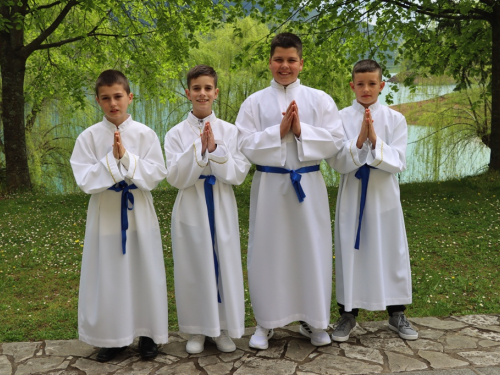 FOTO: Prva sveta Pričest u župi Rama-Šćit