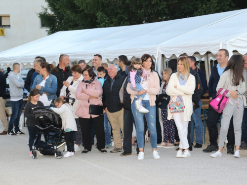 FOTO/VIDEO: Prvi susret iseljenih Uzdoljana i Dan 3. bojne brigade Rama i branitelja Uzdola