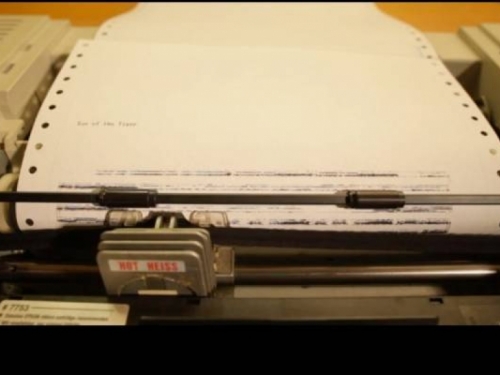 VIDEO: Poslušajte prastari printer kako izvodi veliki hit
