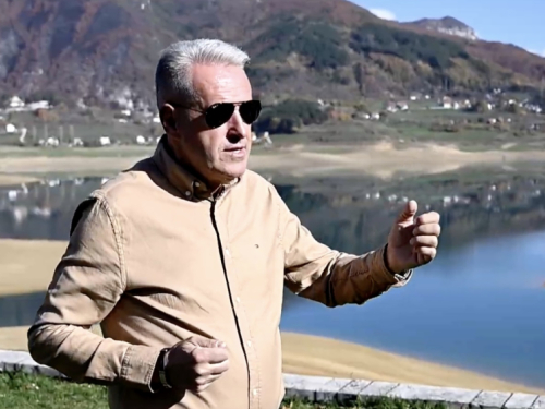 VIDEO: Nikola Nidžo Marjanović - Ljubav prema Rami pretvorena u pjesmu i spot